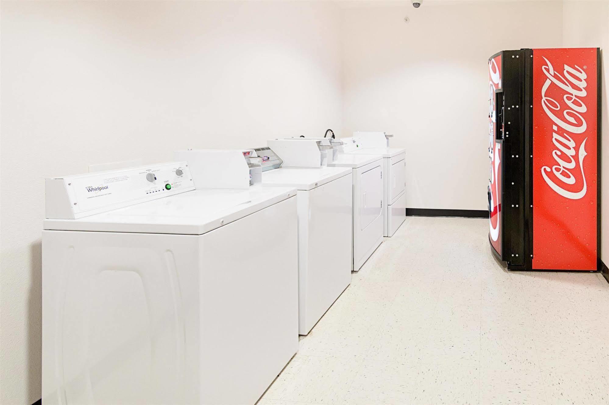 Motel 6-Cleburne, Tx Экстерьер фото